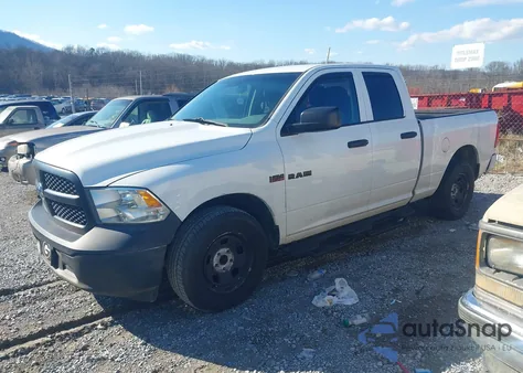 2014 Ram 1500 Tradesman из США, поврежденный, VIN 1C6RR6FT4ES372400